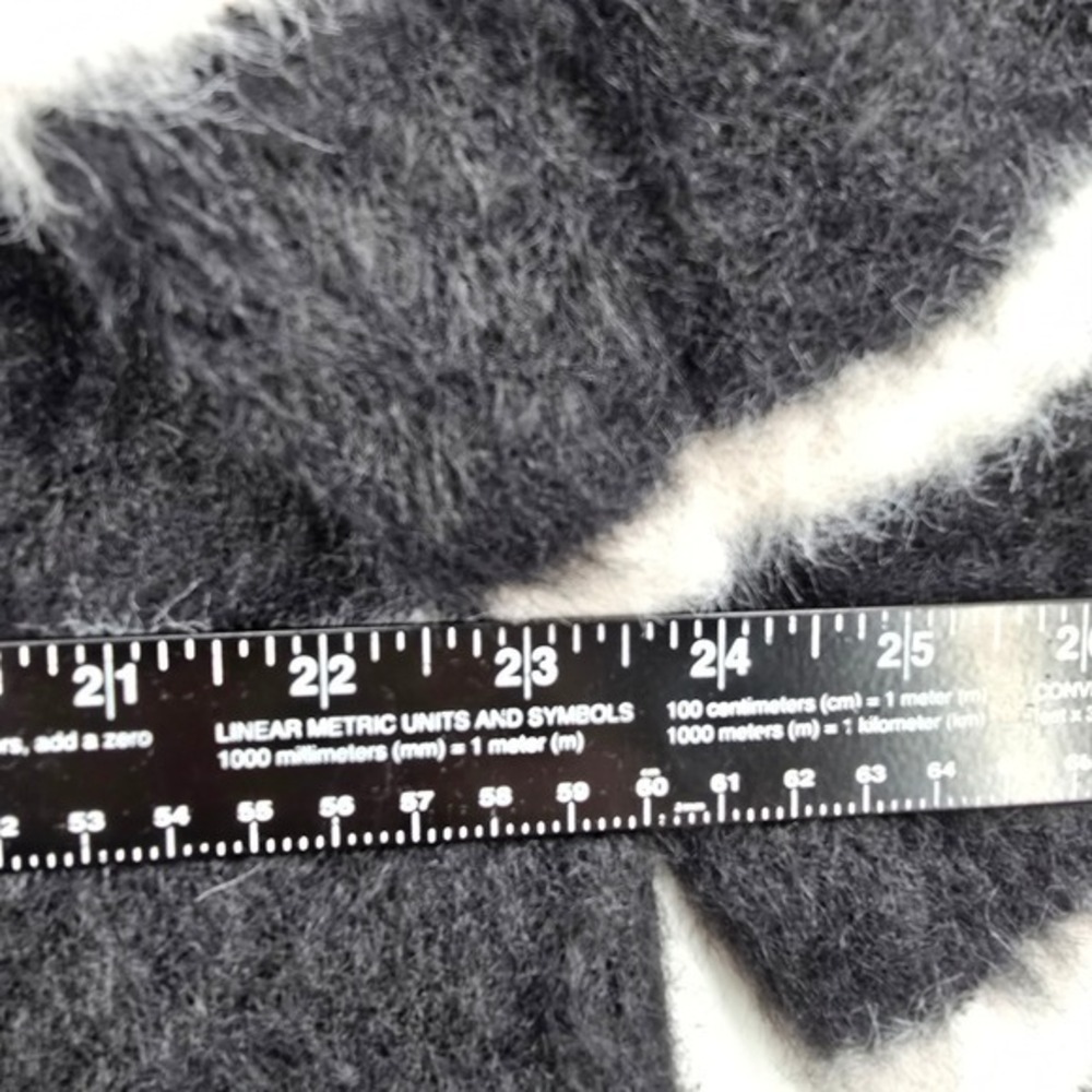 INC International Concepts Women Black White Stripe Fuzzy Cardigan Sweater Med - Picture 9 of 10